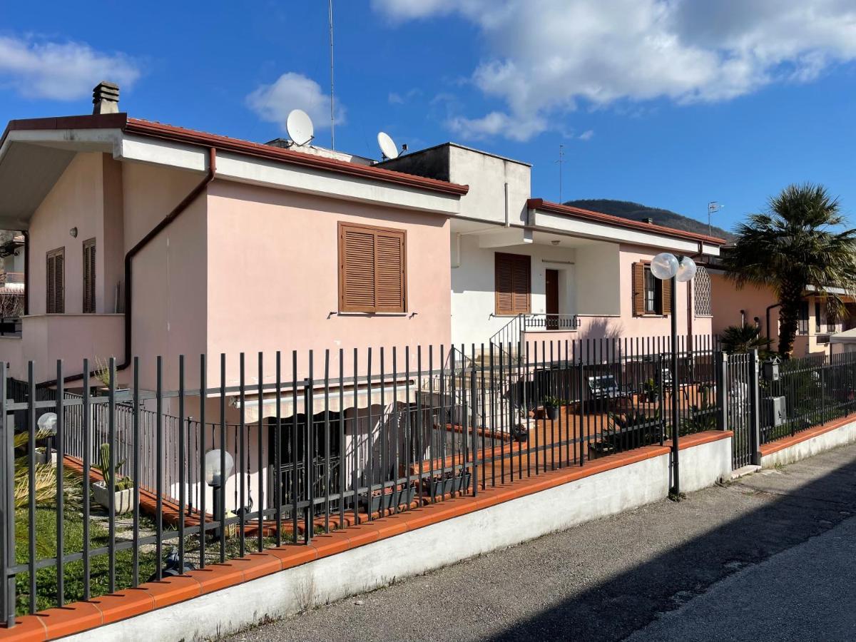 Villa Antonella Pozzilli エクステリア 写真
