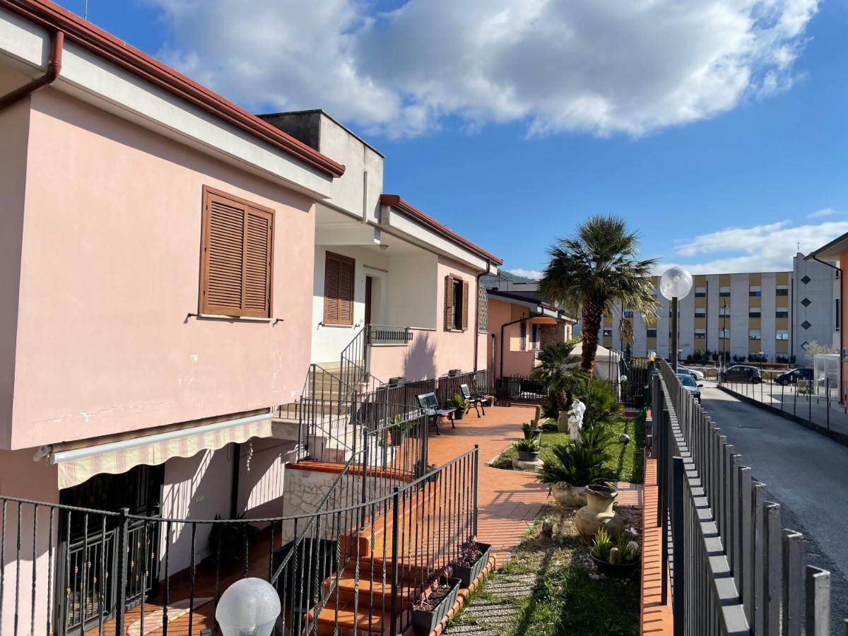 Villa Antonella Pozzilli エクステリア 写真